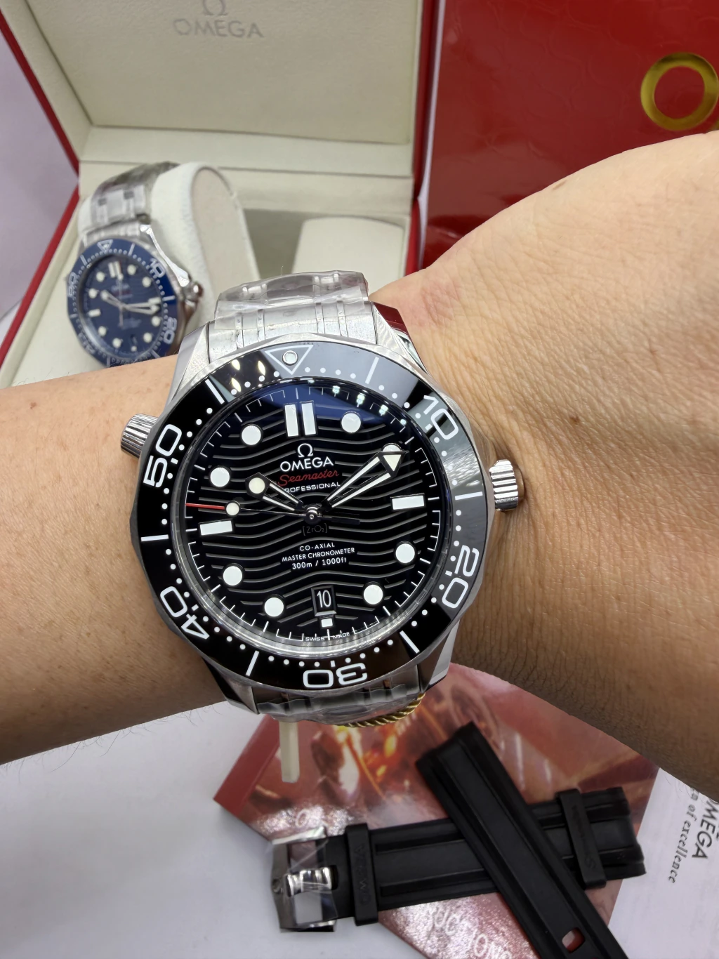 Omega Seamaster 42mm - SUPER CLONE - AÇO MOSTRADOR PRETO - Imagem 5