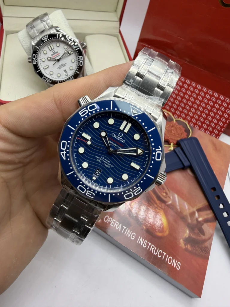 Omega Seamaster 42mm - SUPER CLONE - AÇO MOSTRADOR AZUL