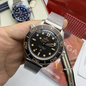 Omega Seamaster 42mm - SUPER CLONE - AÇO MOSTRADOR PRETO