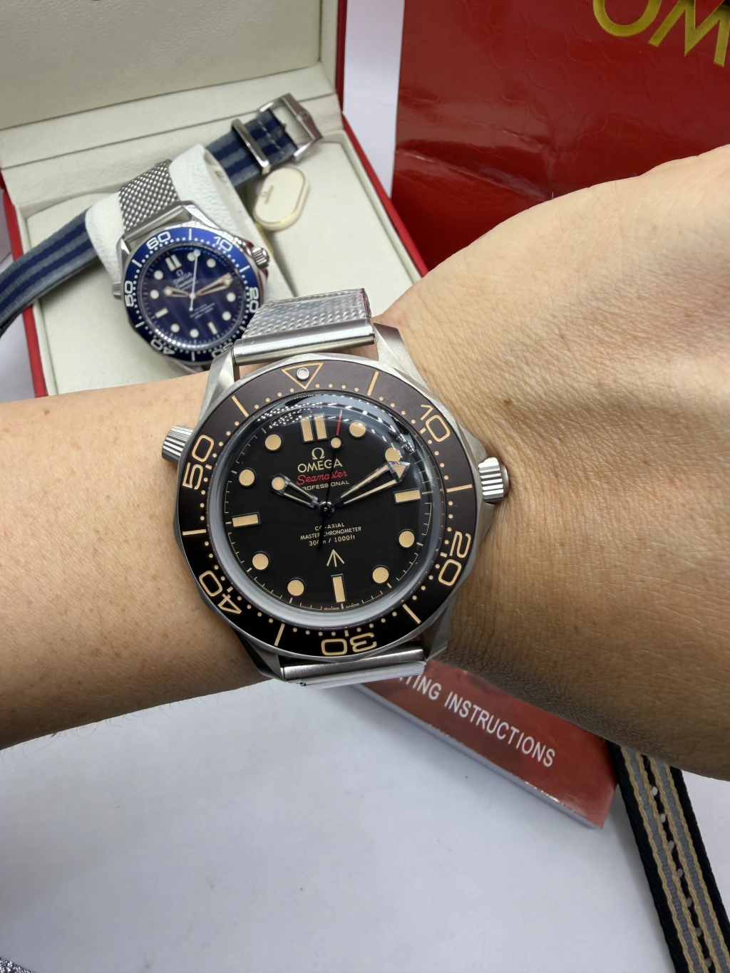 Omega Seamaster 42mm - SUPER CLONE - AÇO MOSTRADOR PRETO - Imagem 5