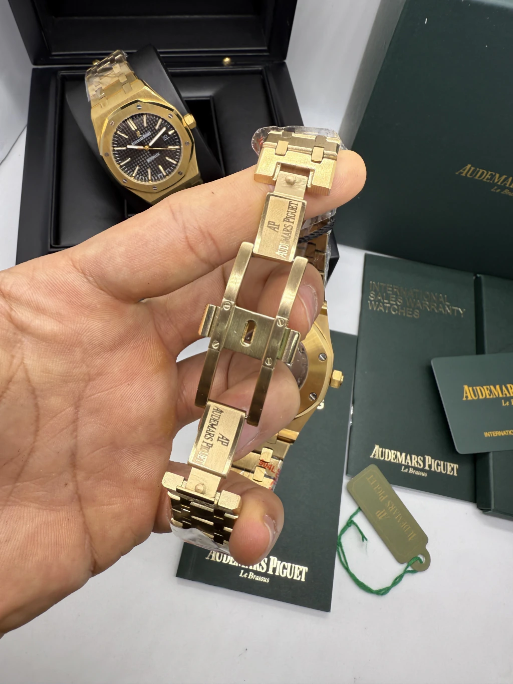 Audemars Piguet Royal Oak 42mm - AÇO DOURADO MOSTRADOR VERDE - Imagem 4