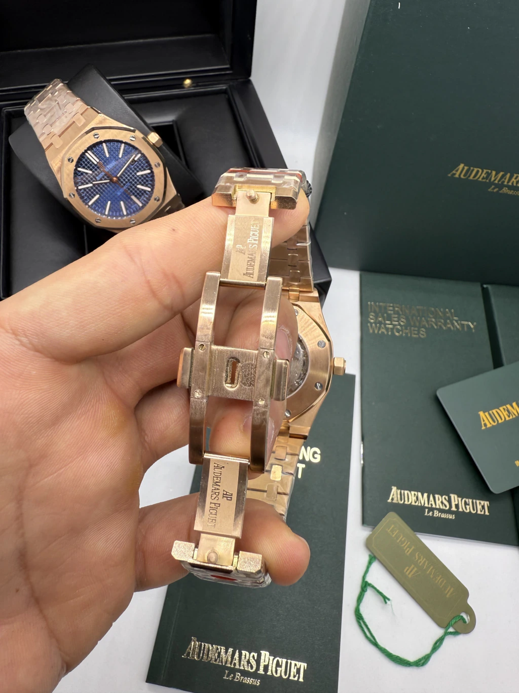 Audemars Piguet Royal Oak 42mm - AÇO ROSE MOSTRADOR VERDE - Imagem 4