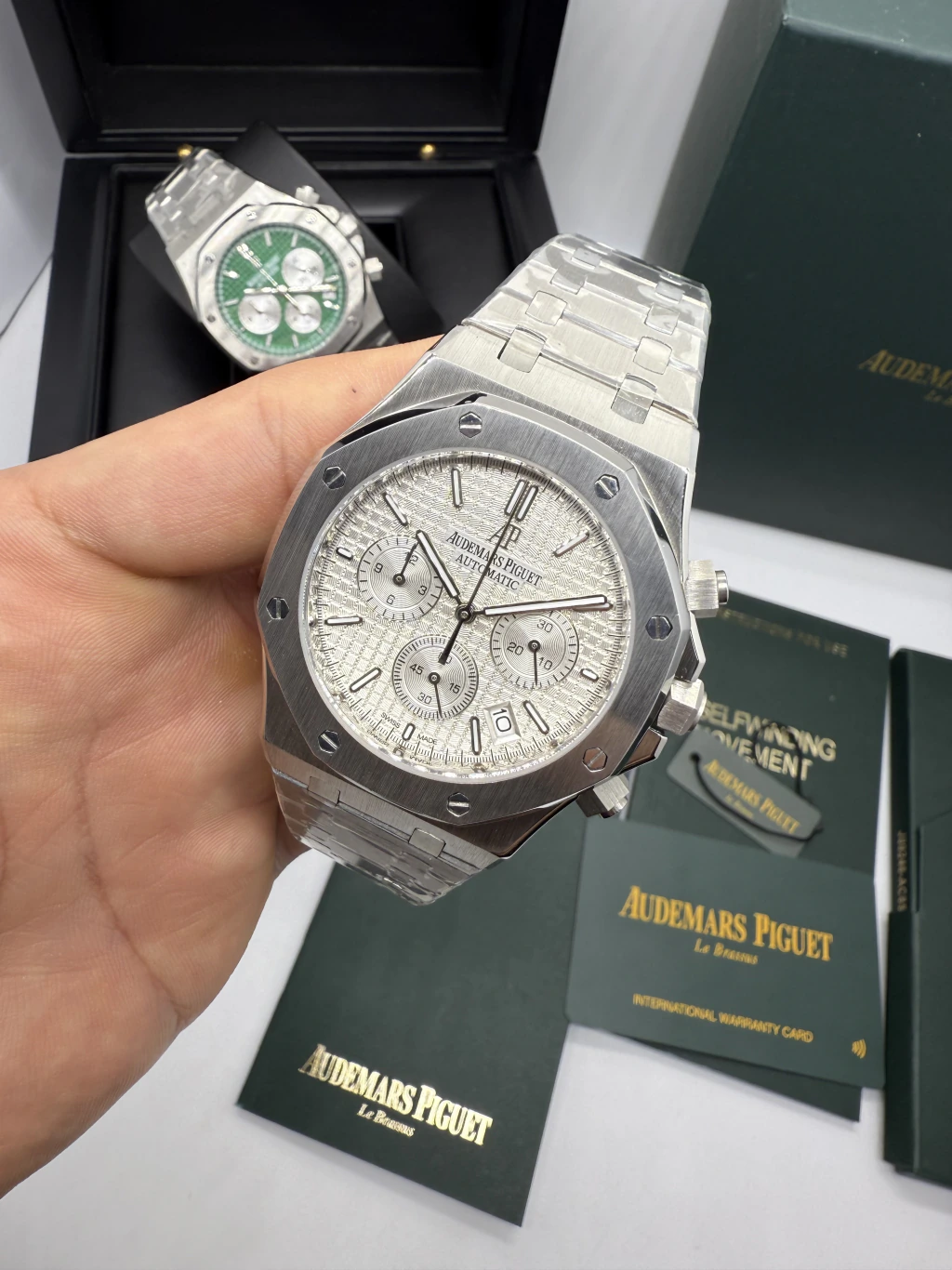 Audemars Piguet Royal Oak 42mm - AÇO MOSTRADOR BRANCO