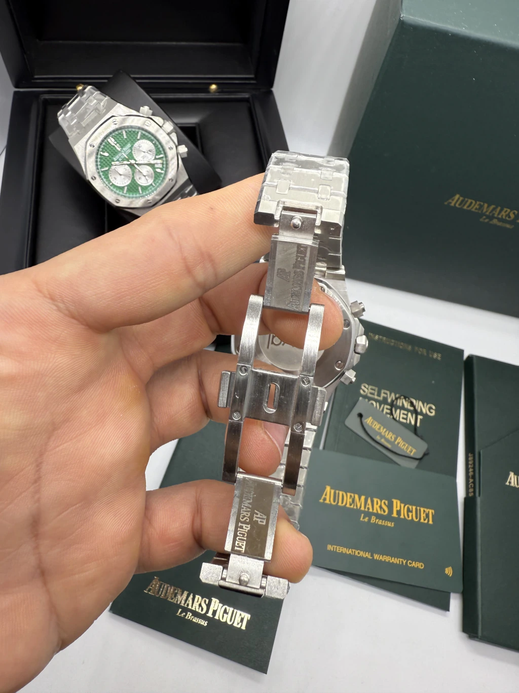 Audemars Piguet Royal Oak 42mm - AÇO MOSTRADOR BRANCO - Imagem 4