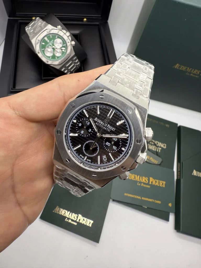 Audemars Piguet Royal Oak 42mm - AÇO MOSTRADOR PRETO
