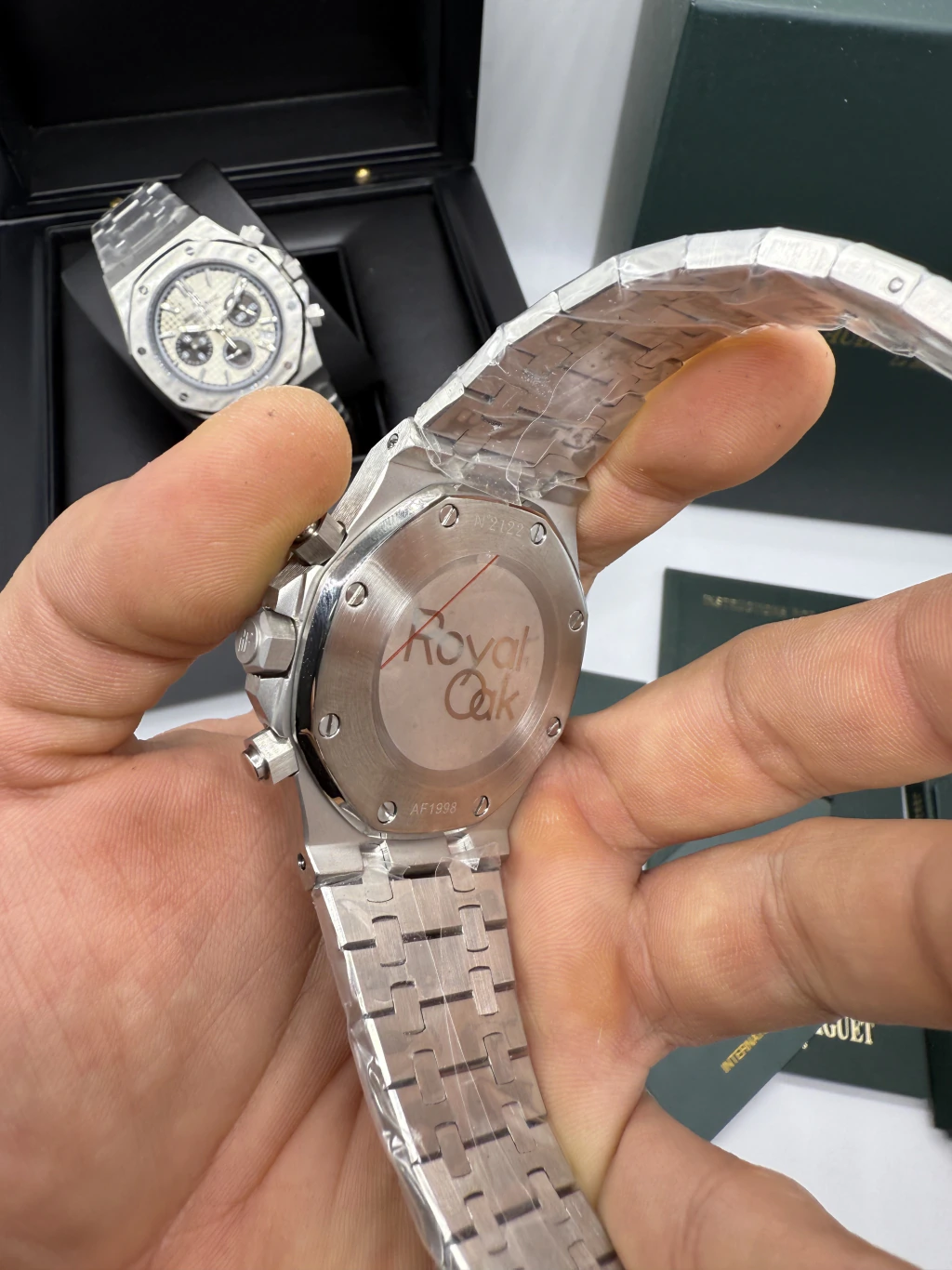 Audemars Piguet Royal Oak 42mm - AÇO MOSTRADOR VERDE - Imagem 3