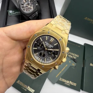 Audemars Piguet Royal Oak 42mm - AÇO DOURADO MOSTRADOR PRETO