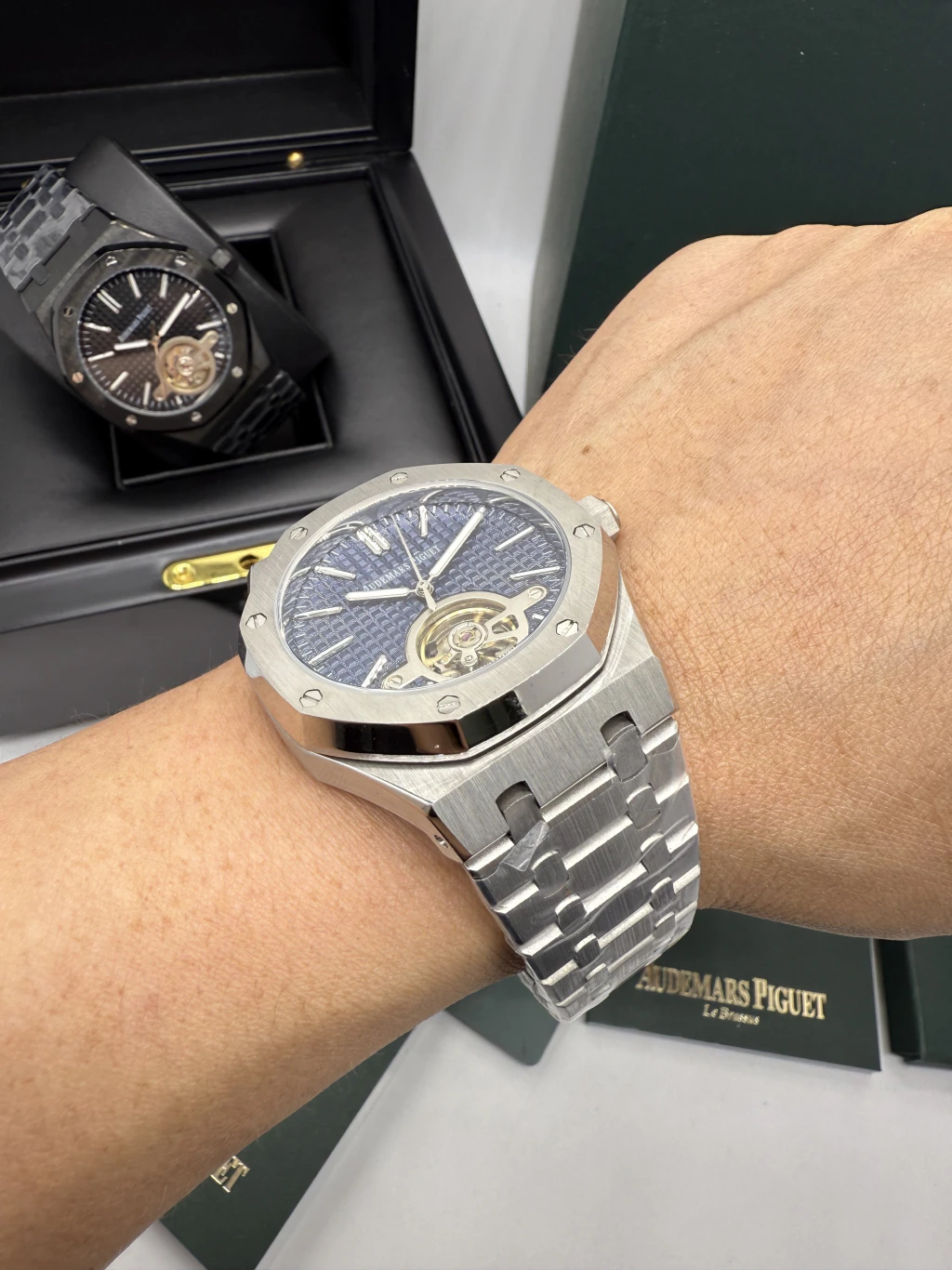Audemars Piguet Tuorbillon 42mm - AÇO MOSTRADOR AZUL - Imagem 5