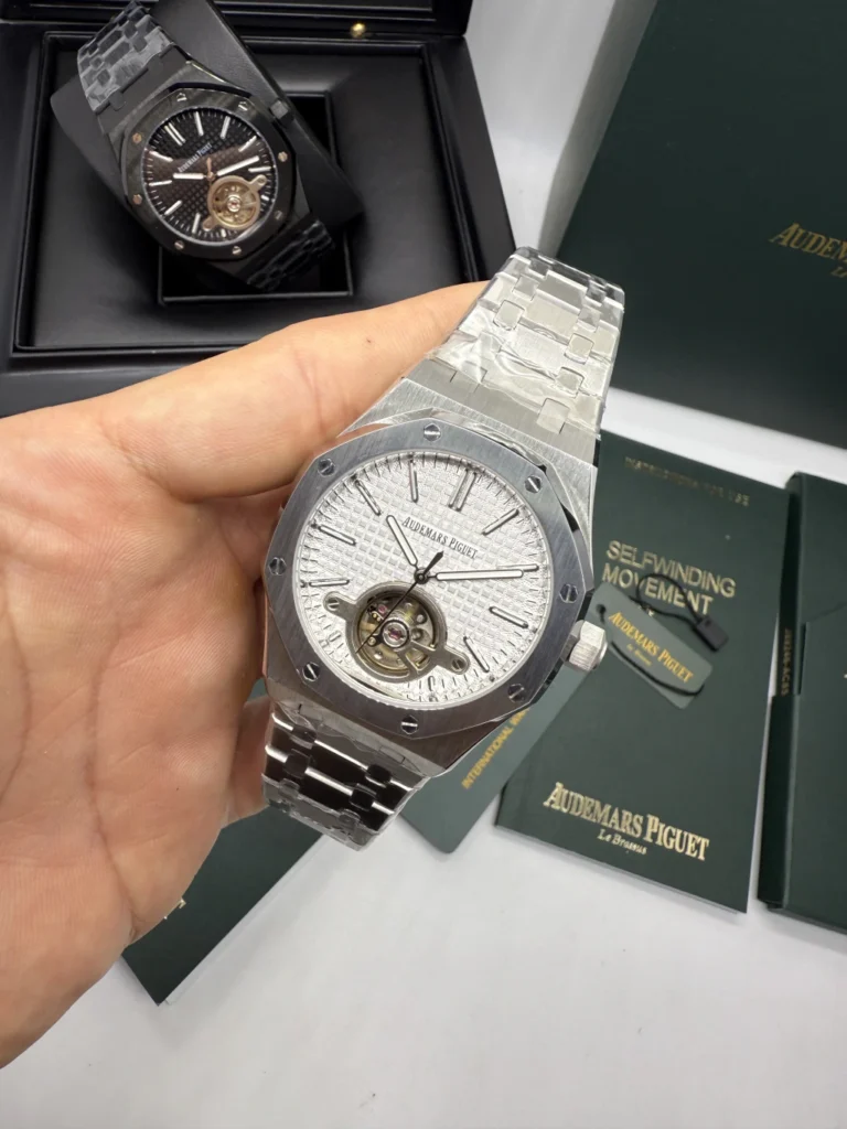Audemars Piguet Tuorbillon 42mm - AÇO MOSTRADOR BRANCO