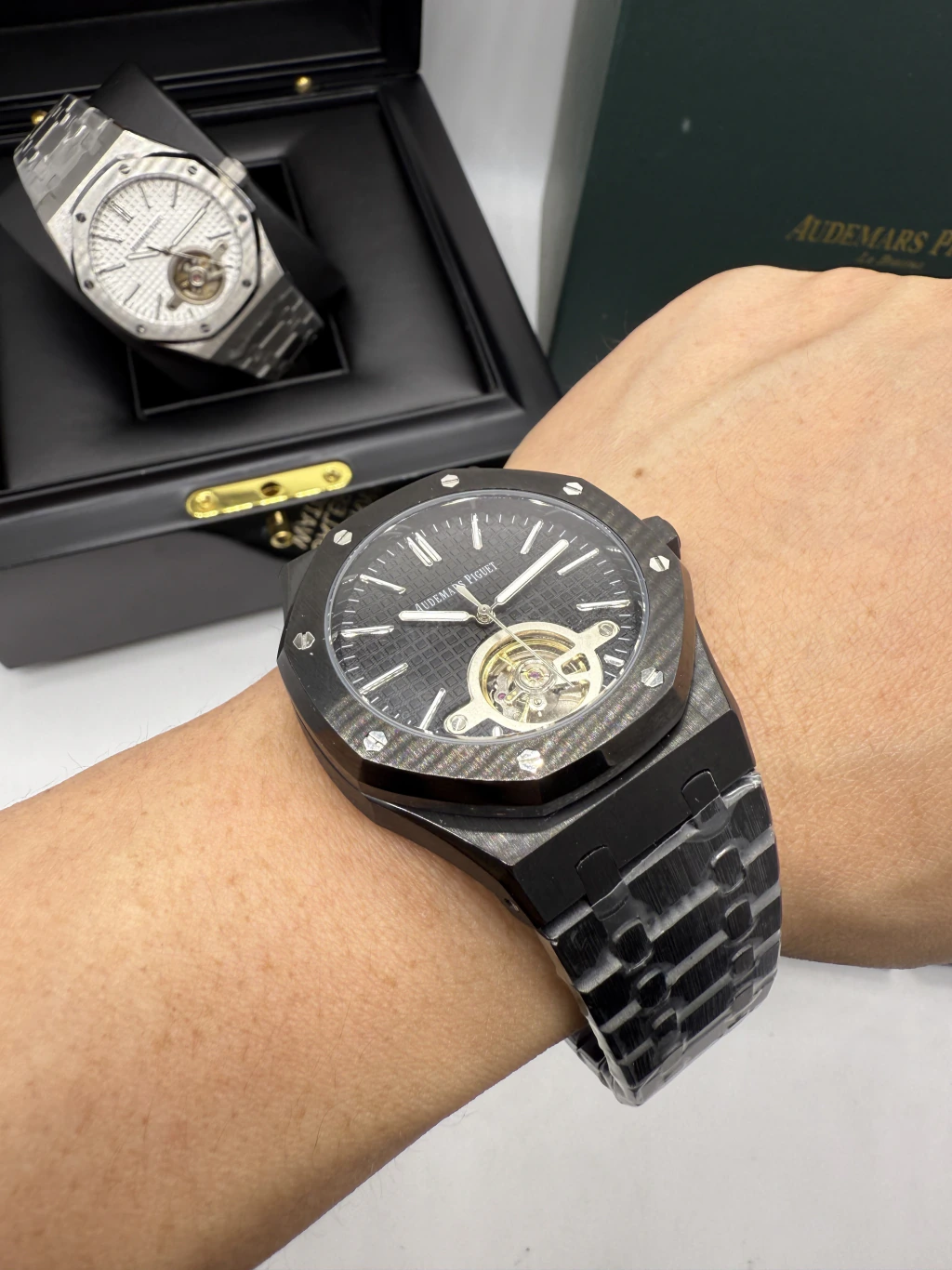 Audemars Piguet Tuorbillon 42mm - AÇO PRETO MOSTRADOR PRETO - Imagem 5
