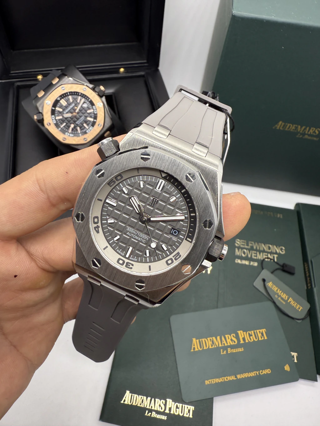 Audemars Piguet Offshore 42mm - AÇO MOSTRADOR CINZA - SILICONE