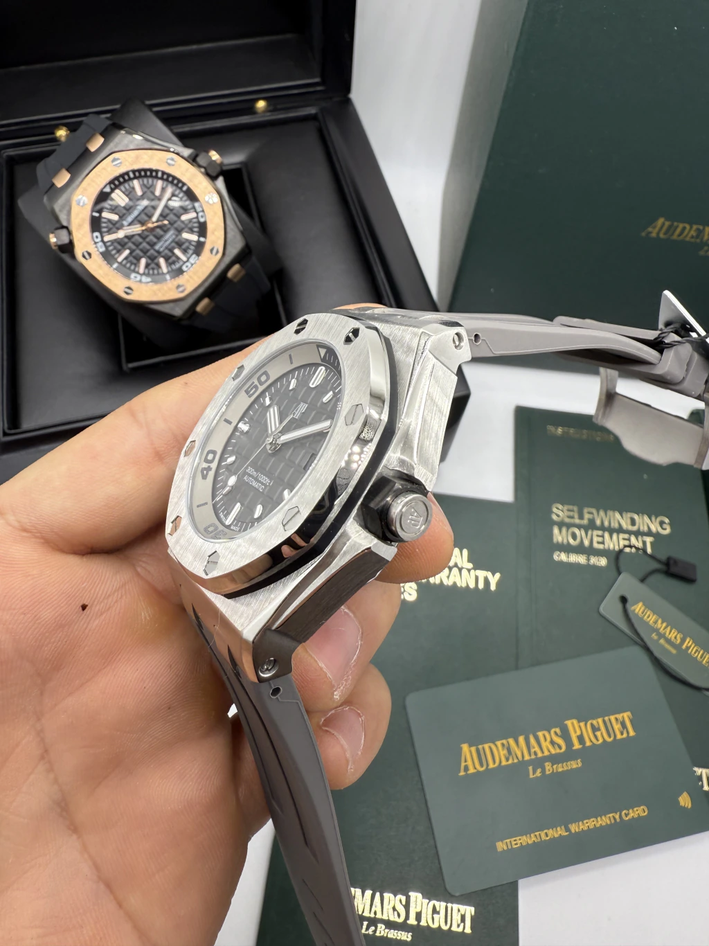 Audemars Piguet Offshore 42mm - AÇO MOSTRADOR CINZA - SILICONE - Imagem 2