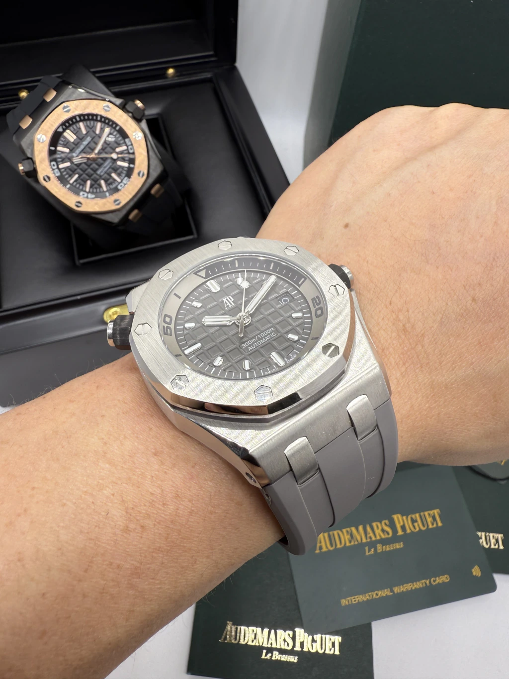 Audemars Piguet Offshore 42mm - AÇO MOSTRADOR CINZA - SILICONE - Imagem 5
