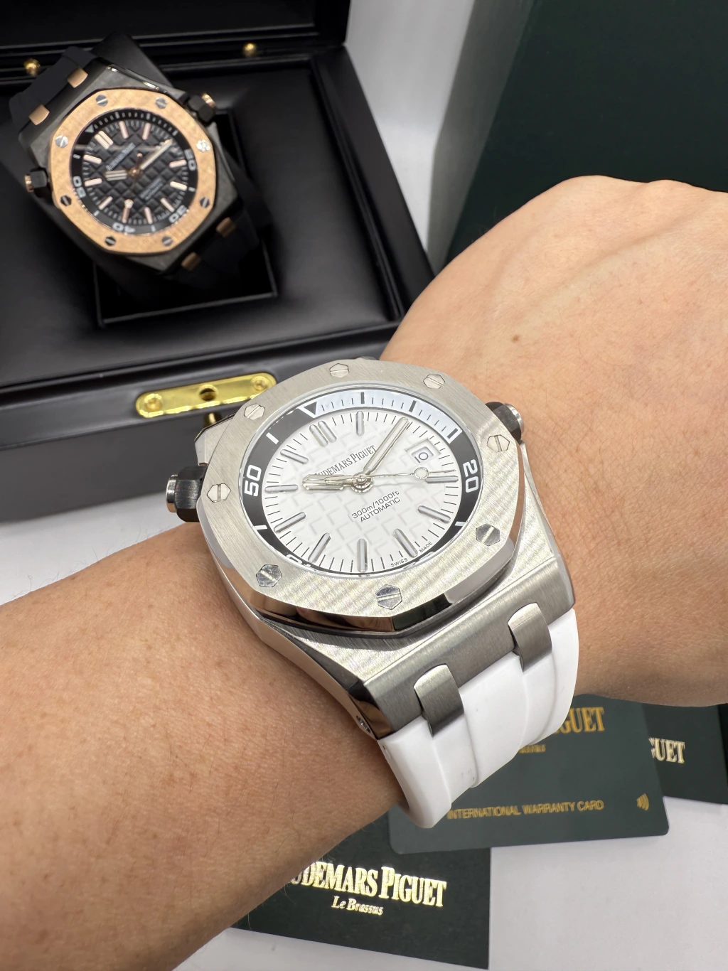 Audemars Piguet Offshore 42mm - AÇO MOSTRADOR BRANCO - SILICONE - Imagem 5