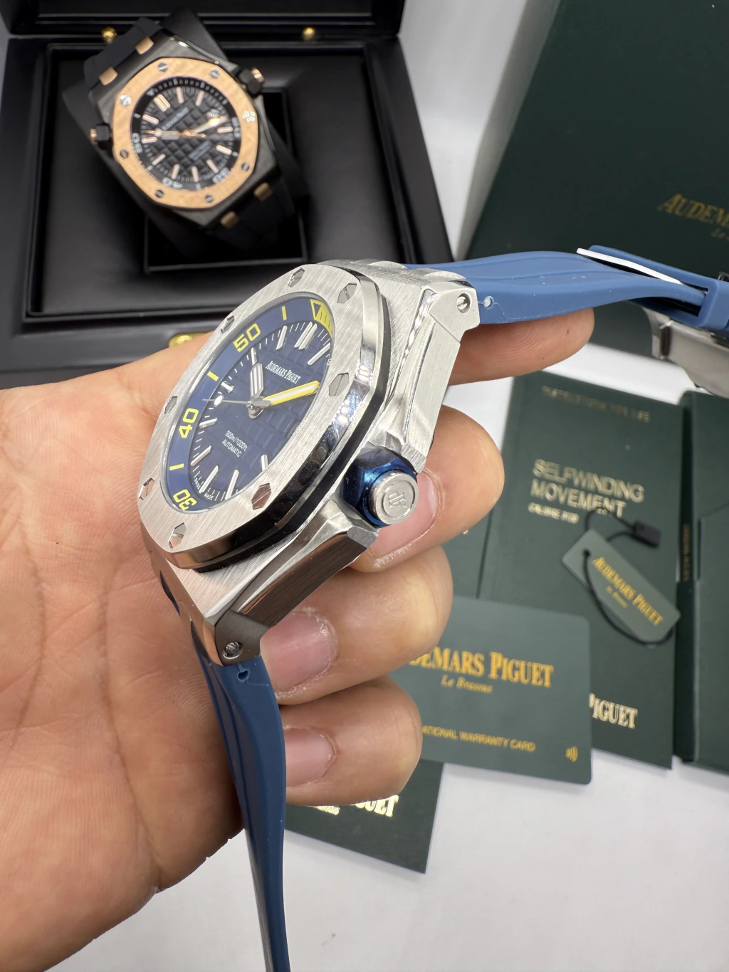 Audemars Piguet Offshore 42mm - AÇO MOSTRADOR AZUL - SILICONE - Imagem 2