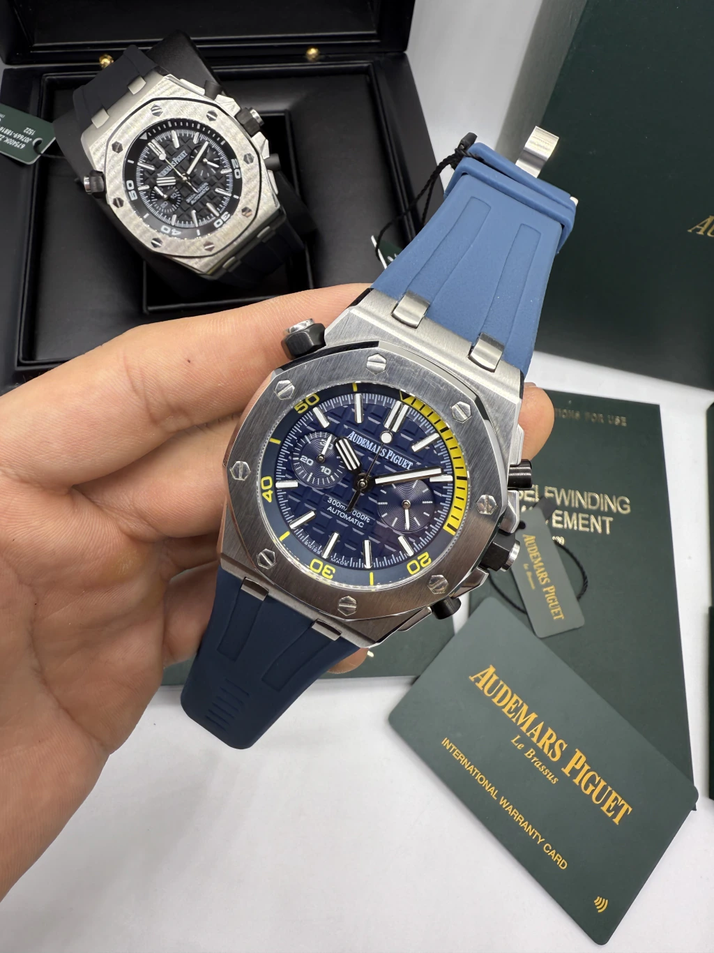 Audemars Piguet Offshore Chronograph 42mm - AÇO MOSTRADOR AZUL - SILICONE