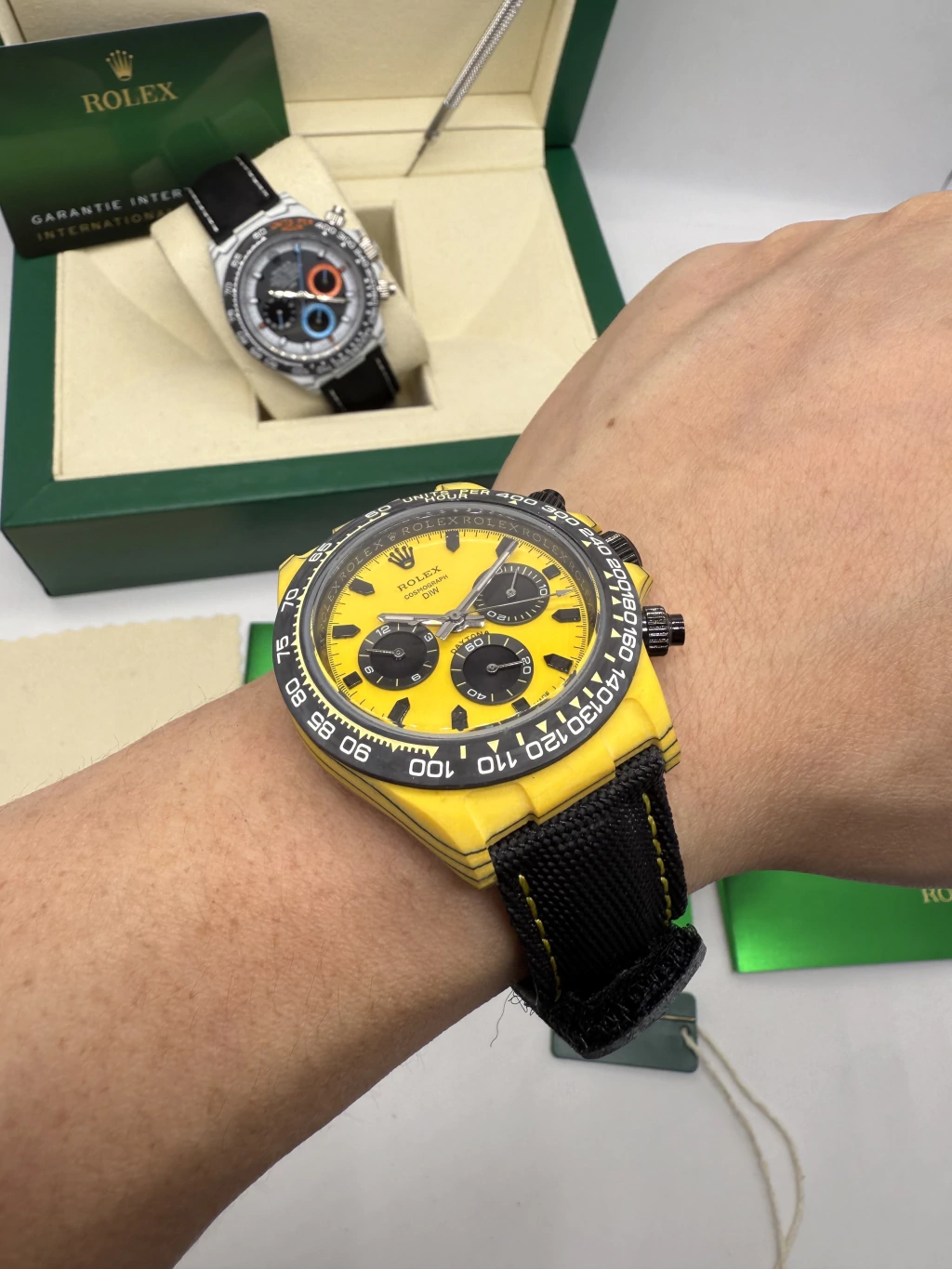 Daytona DIW Carbono 40mm - Fibra de carbono Mostrador amarelo - NYLON - Imagem 5