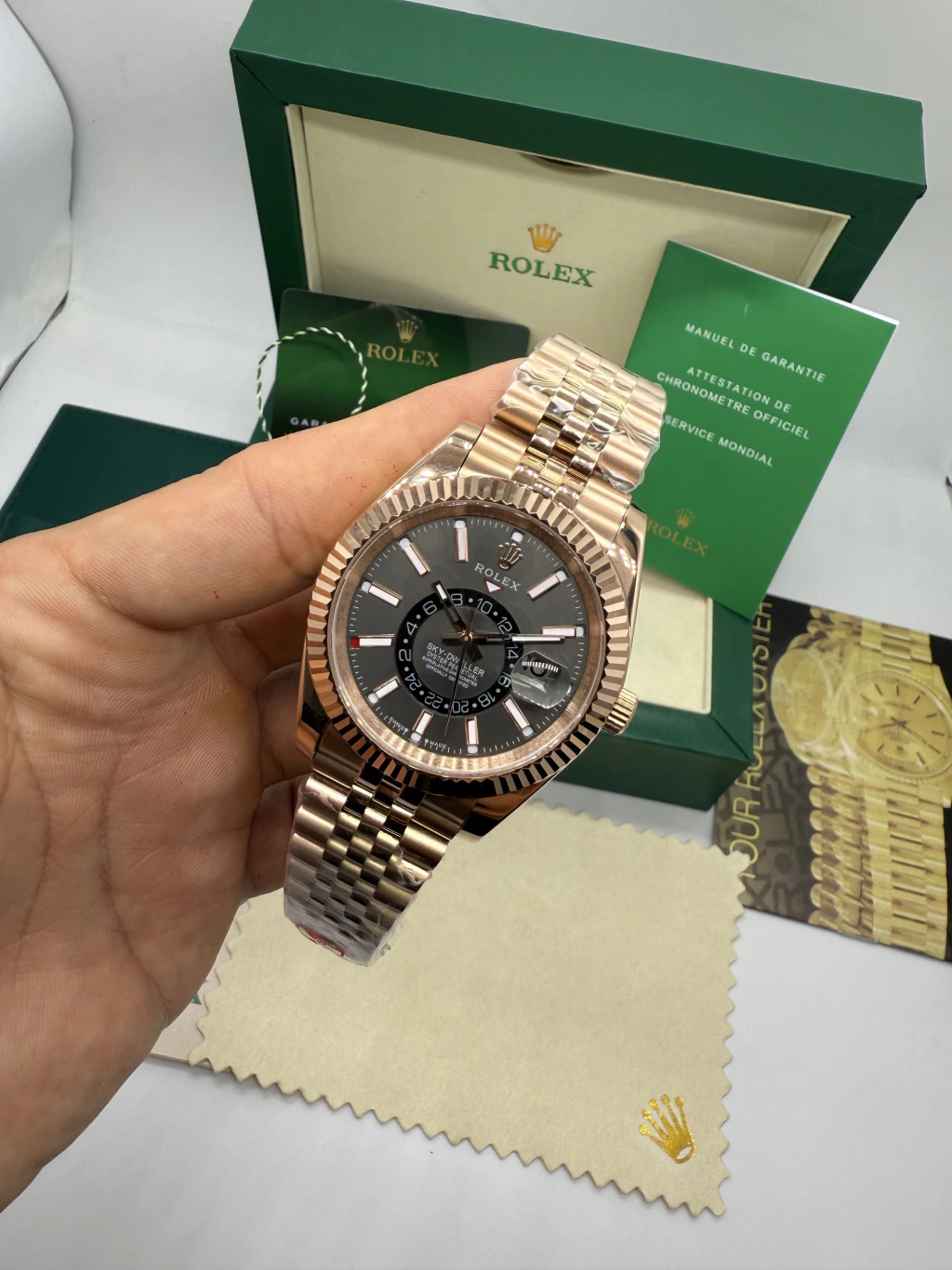 Sky-Dweller 40mm - AÇO ROSE MOSTRADOR PRETO