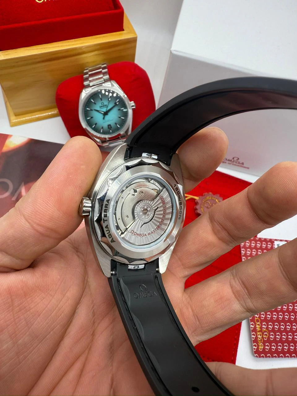 Omega Seamaster Aqua Terra 42mm - AÇO MOSTRADOR AZUL CLARO - SILICONE - Imagem 2