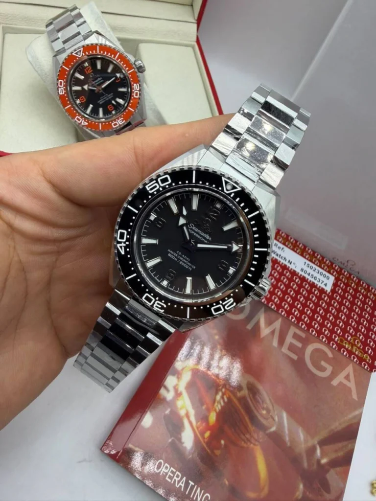 Omega Seamaster Planet Ocean 42mm - SUPER CLONE - AÇO MOSTRADOR PRETO