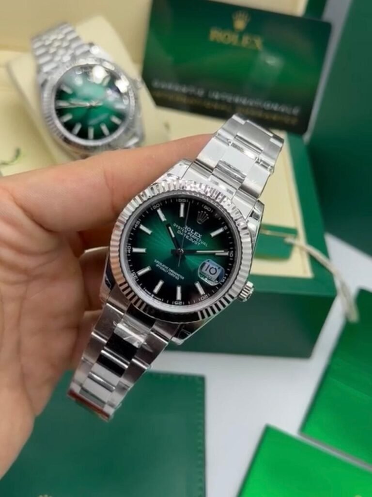 ROLEX Datejust 40mm - SUPER CLONE - AÇO MOSTRADOR VERDE