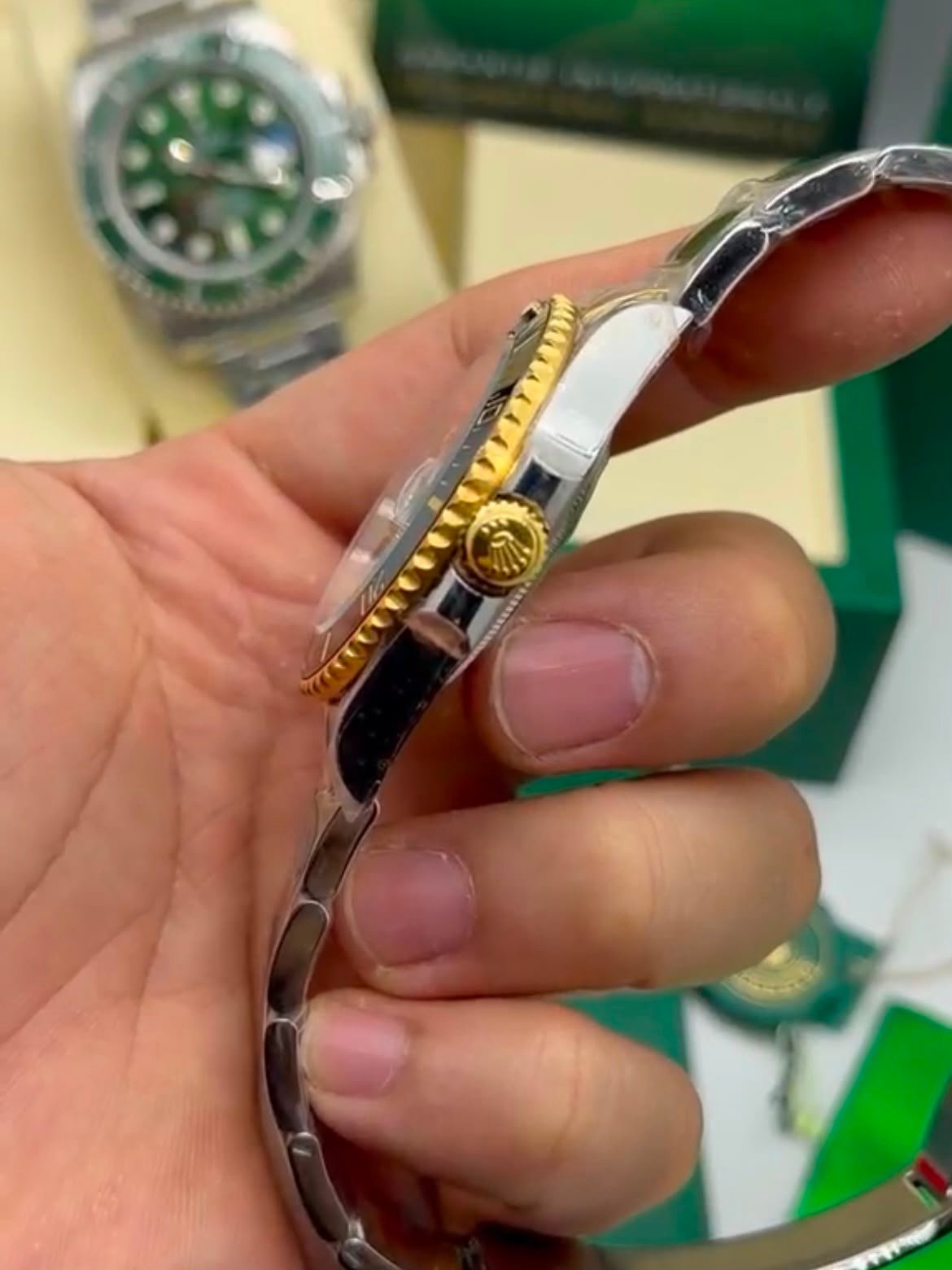 ROLEX Submariner 40mm - SUPER CLONE - AÇO COM DOURADO MOSTRADOR PRETO - Imagem 3