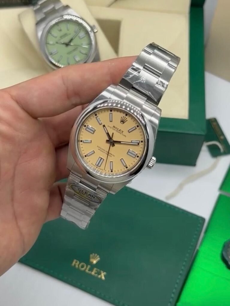 ROLEX Oyster Perpetual 40mm - SUPER CLONE - AÇO MOSTRADOR AMARELO