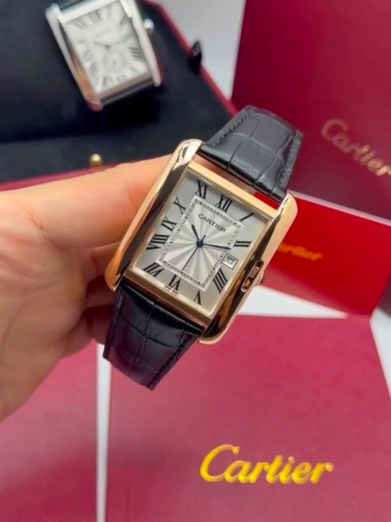 Cartier Tank Américaine 30mm - AÇO COM DOURADO MOSTRADOR BRANCO - COURO