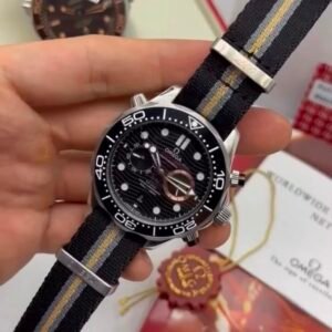 Omega Seamaster 42mm - AÇO MOSTRADOR PRETO