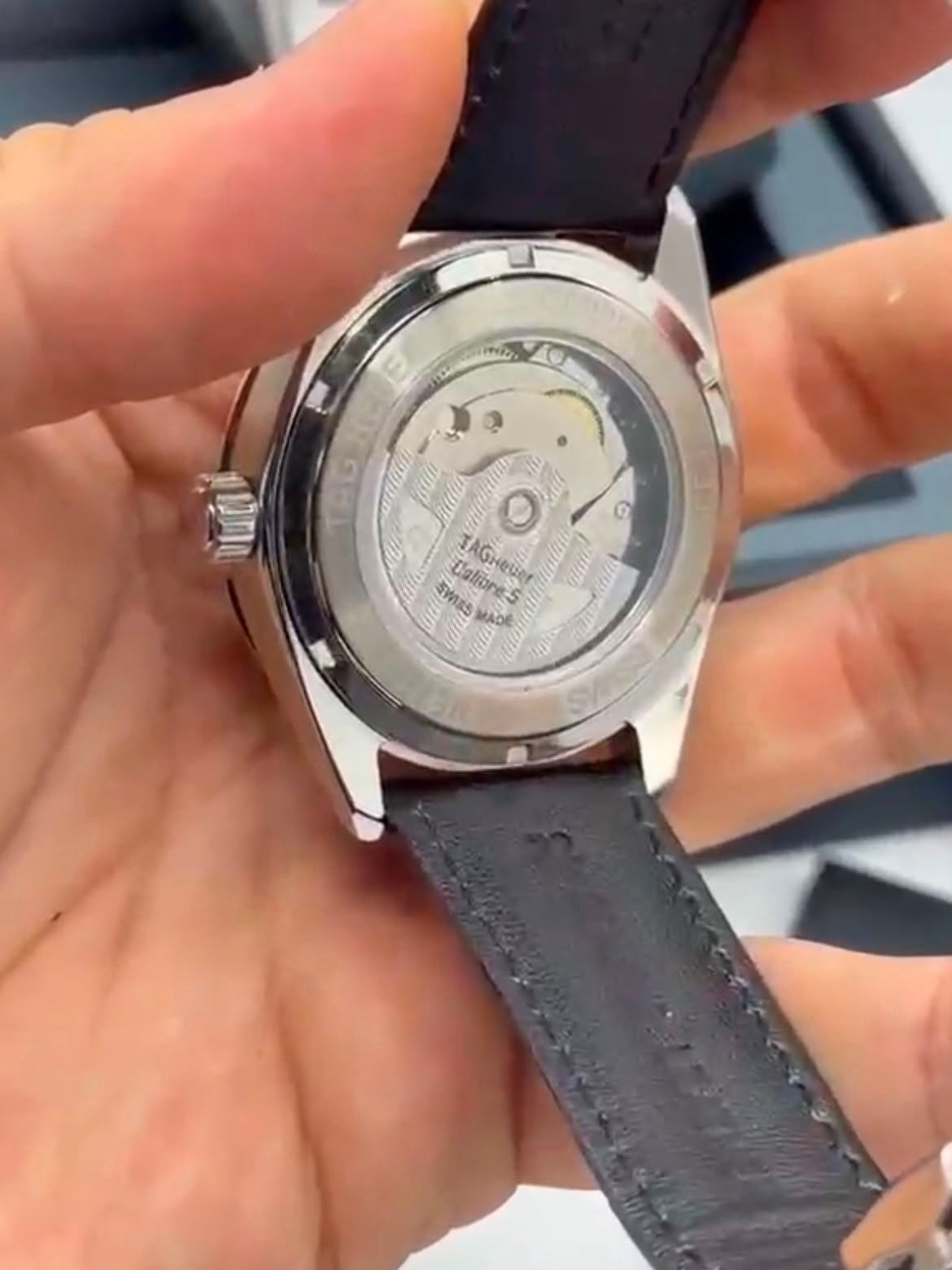 TAG Heuer Carrera 41mm - AÇO MOSTRADOR PRETO - COURO - Imagem 2