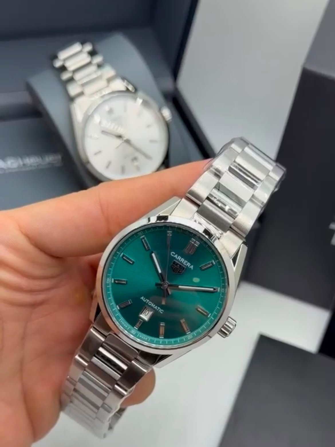 TAG Heuer Carrera Day-Date 41mm - AÇO MOSTRADOR VERDE