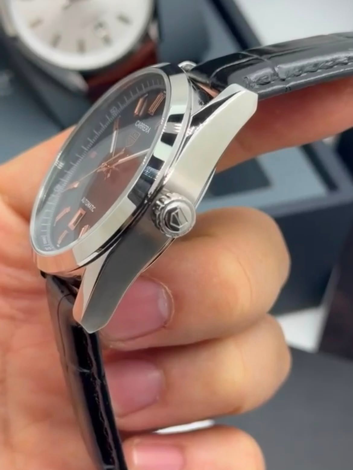 TAG Heuer Carrera 41mm - AÇO MOSTRADOR PRETO - COURO - Imagem 3