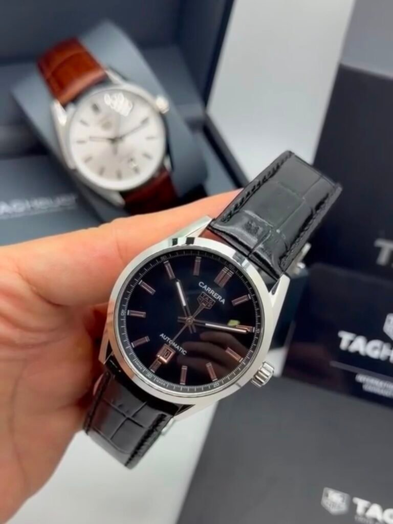 TAG Heuer Carrera 41mm - AÇO MOSTRADOR PRETO - COURO