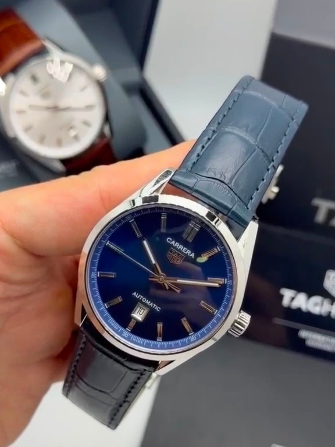 TAG Heuer Carrera 41mm - AÇO MOSTRADOR AZUL- COURO - Imagem 4