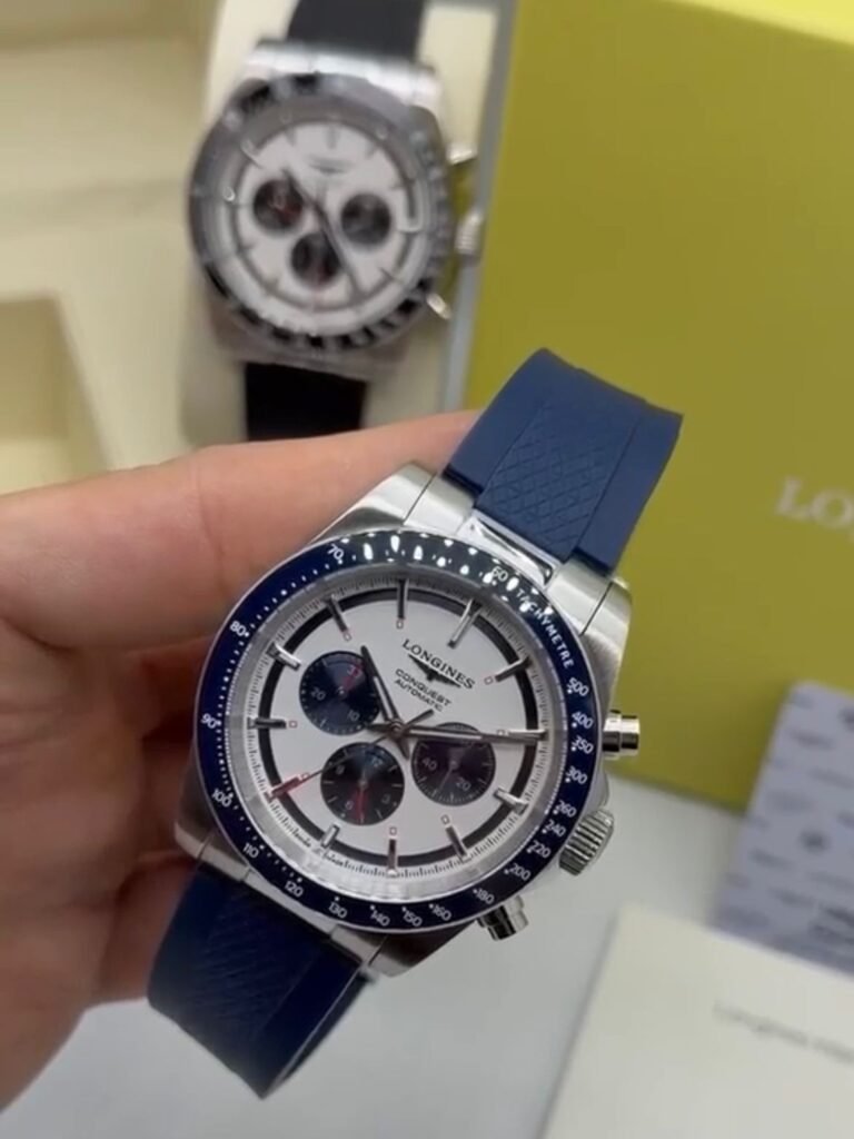 Longines Conquest Chronograph 42MM - AÇO MOSTRADOR BRANCO - SILICONE