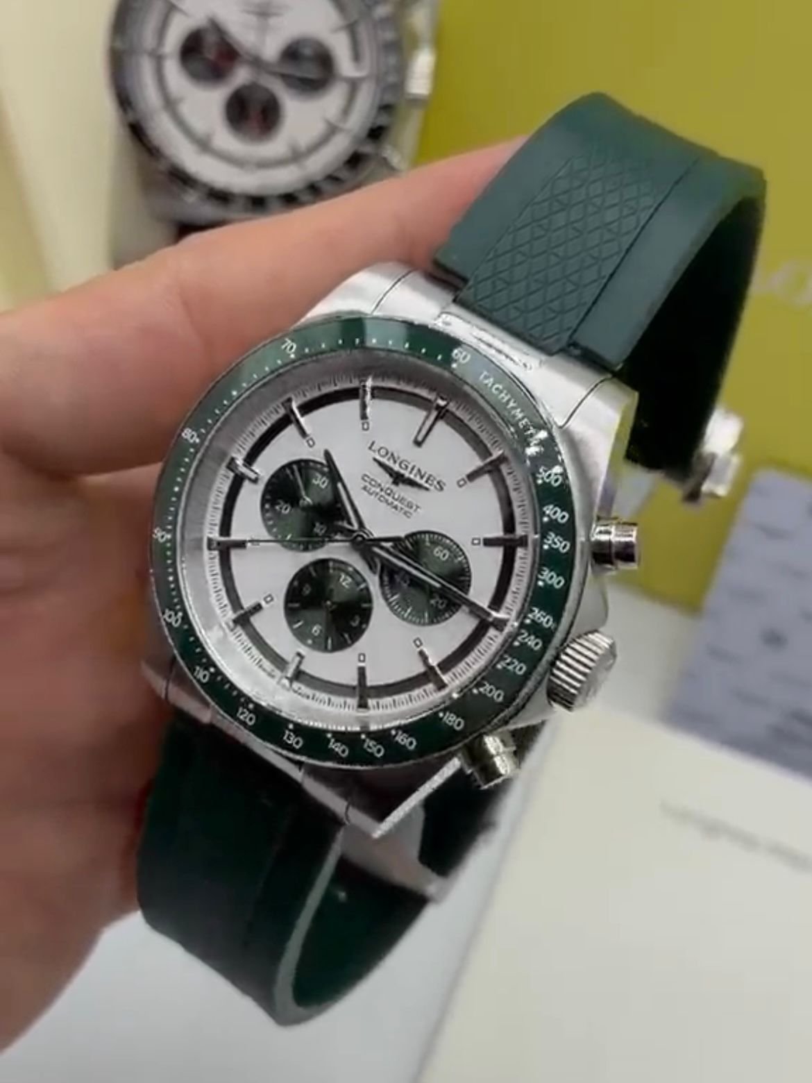 Longines Conquest Chronograph 42MM - AÇO MOSTRADOR BRANCO - SILICONE - Imagem 4