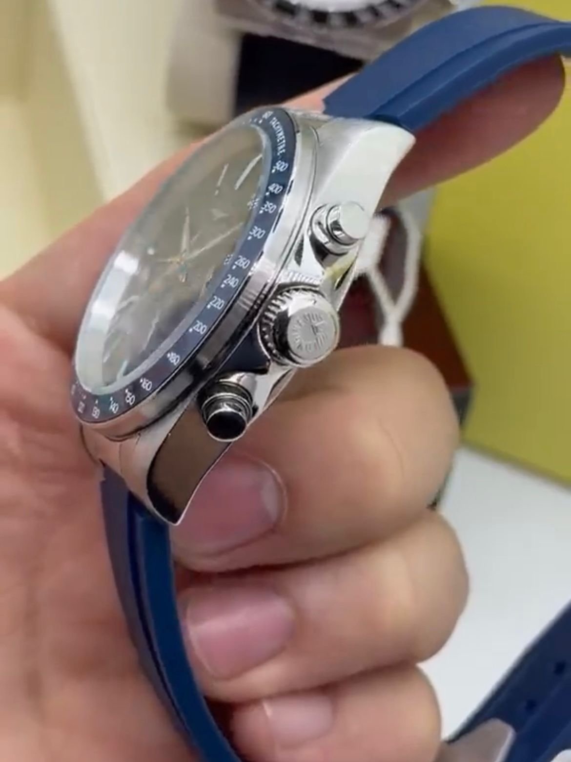 Longines Conquest Chronograph 42MM - AÇO MOSTRADOR AZUL - SILICONE - Imagem 3