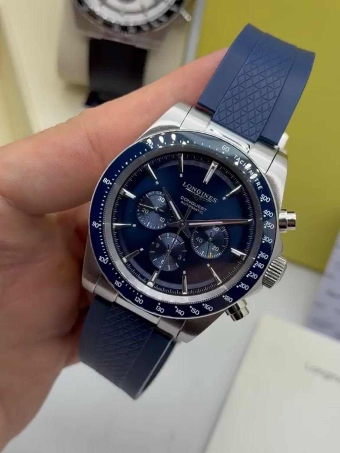 Longines Conquest Chronograph 42MM - AÇO MOSTRADOR AZUL - SILICONE - Imagem 5