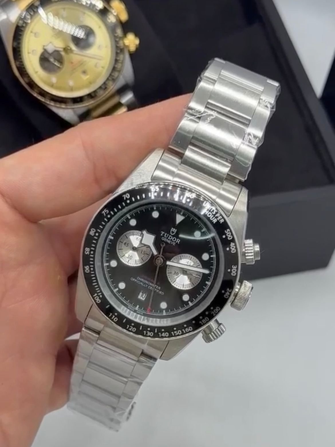 Tudor Black Bay Chrono 41mm - AÇO MOSTRADOR PRETO - Imagem 4