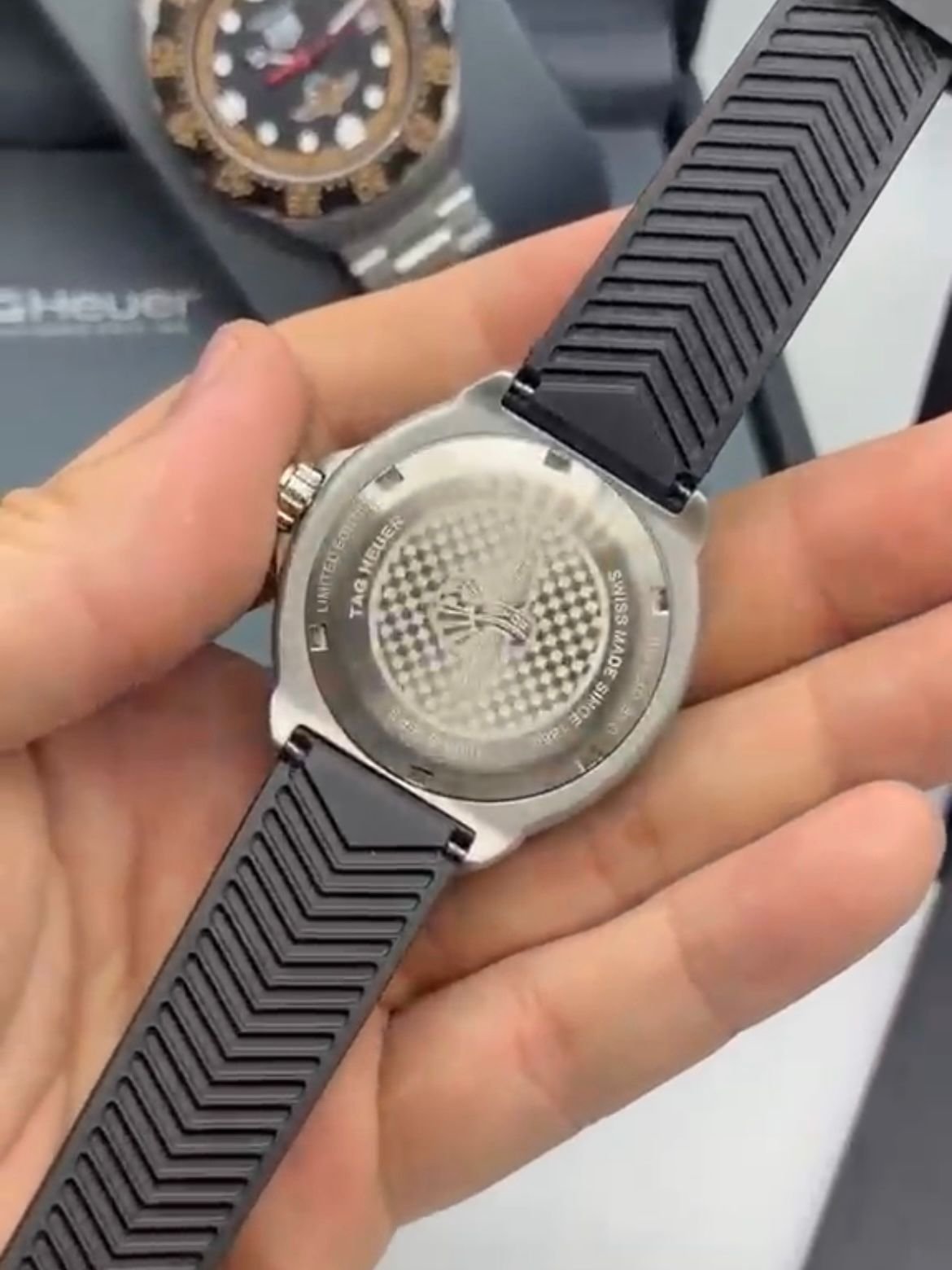 TAG HEUER formula 1 motors Indianápolis 38MM - AÇO MOSTRADOR PRETO - BORRACHA - Imagem 2