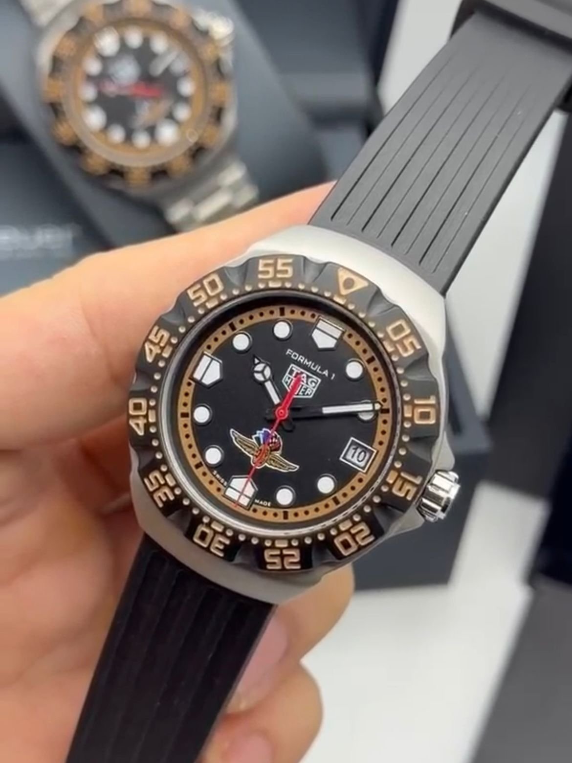 TAG HEUER formula 1 motors Indianápolis 38MM - AÇO MOSTRADOR PRETO - BORRACHA - Imagem 4
