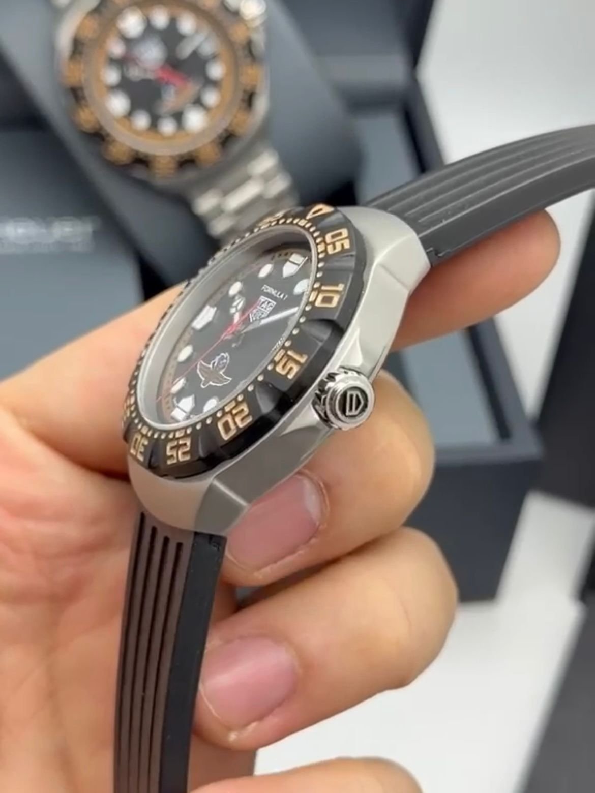 TAG HEUER formula 1 motors Indianápolis 38MM - AÇO MOSTRADOR PRETO - BORRACHA - Imagem 5