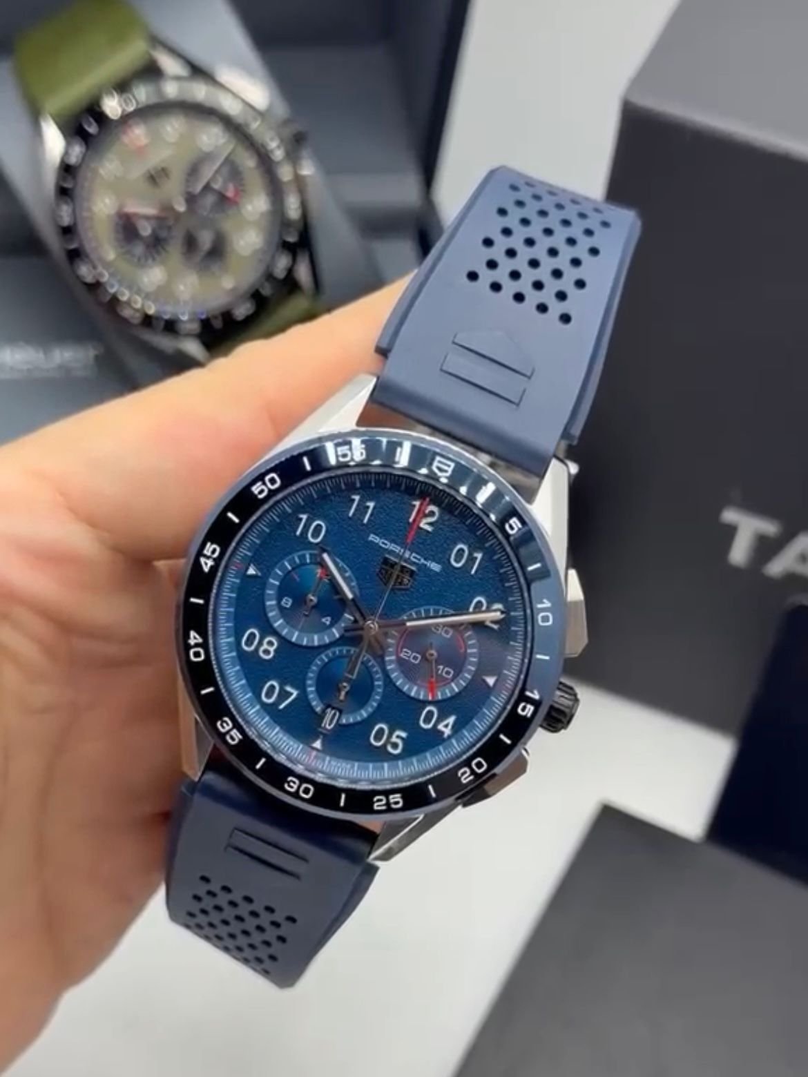 TAG Heuer Porsche 42mm - AÇO MOSTRADOR AZUL - SILICONE