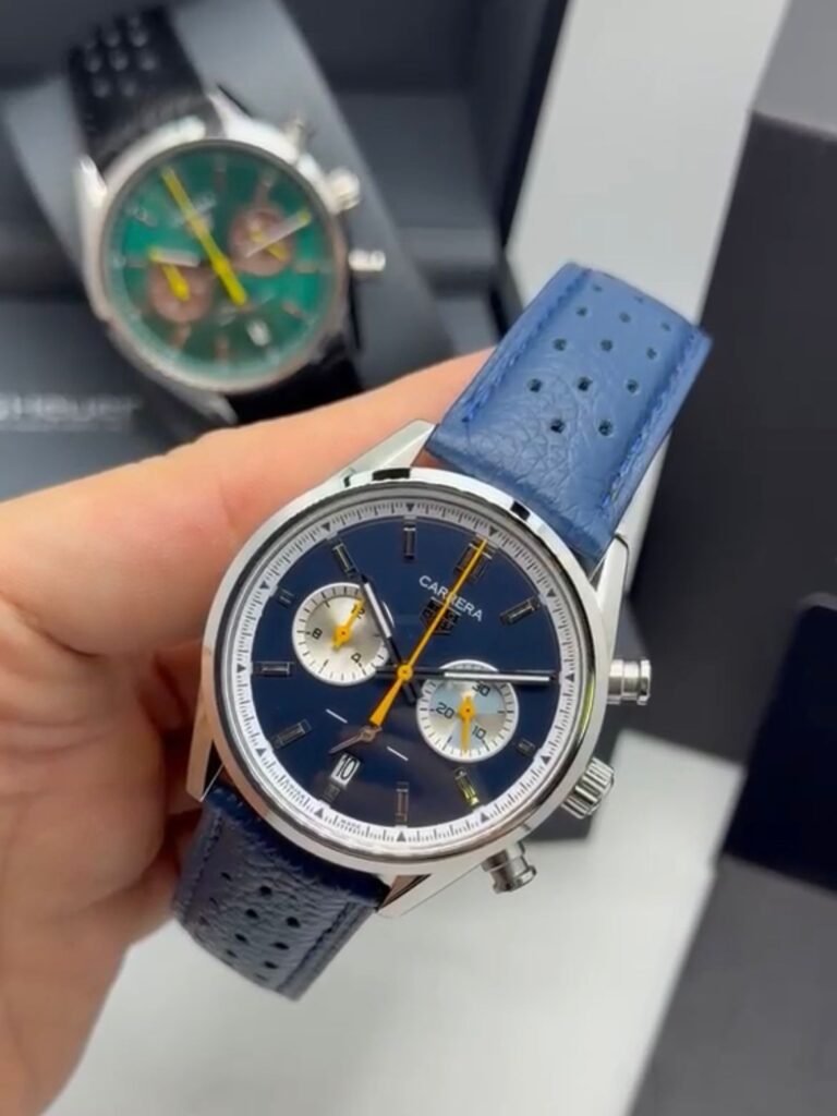 TAG Heuer Carrera 40mm - AÇO MOSTRADOR AZUL - COURO