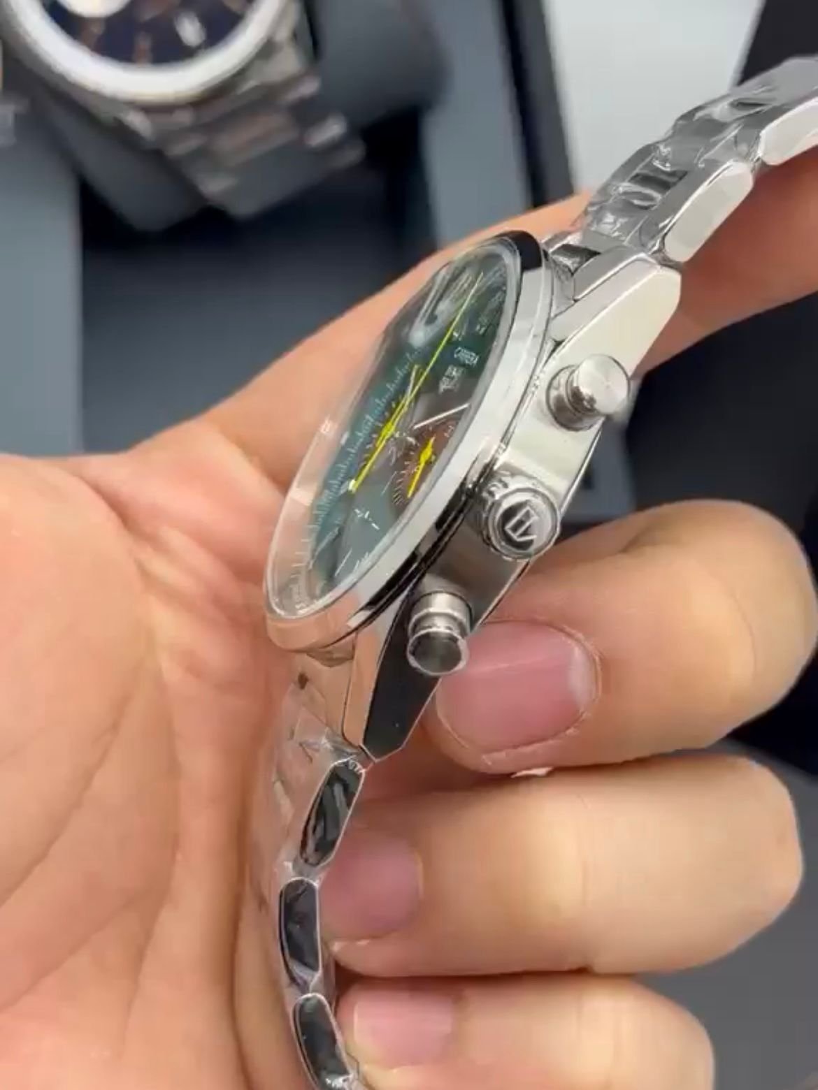 TAG Heuer Carrera 40mm - AÇO MOSTRADOR VERDE - Imagem 3