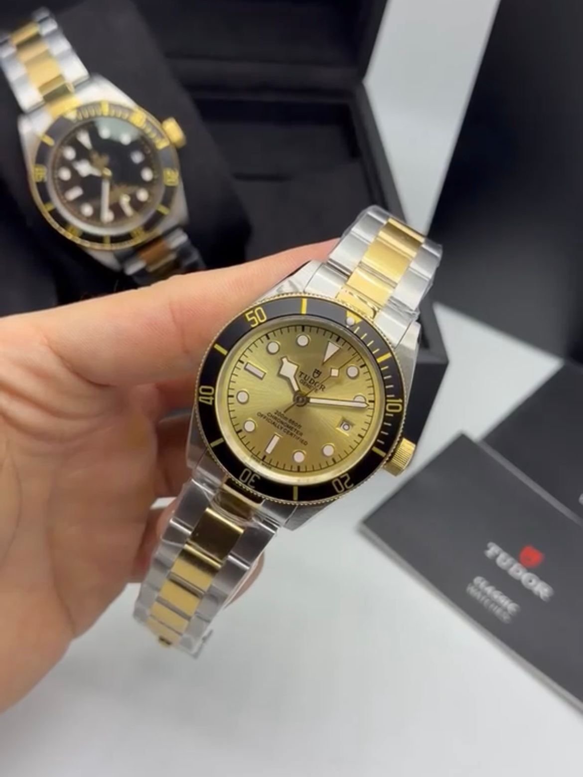 Tudor Black Bay 41mm - AÇO COM DOURADO MOSTRADOR DOURADO
