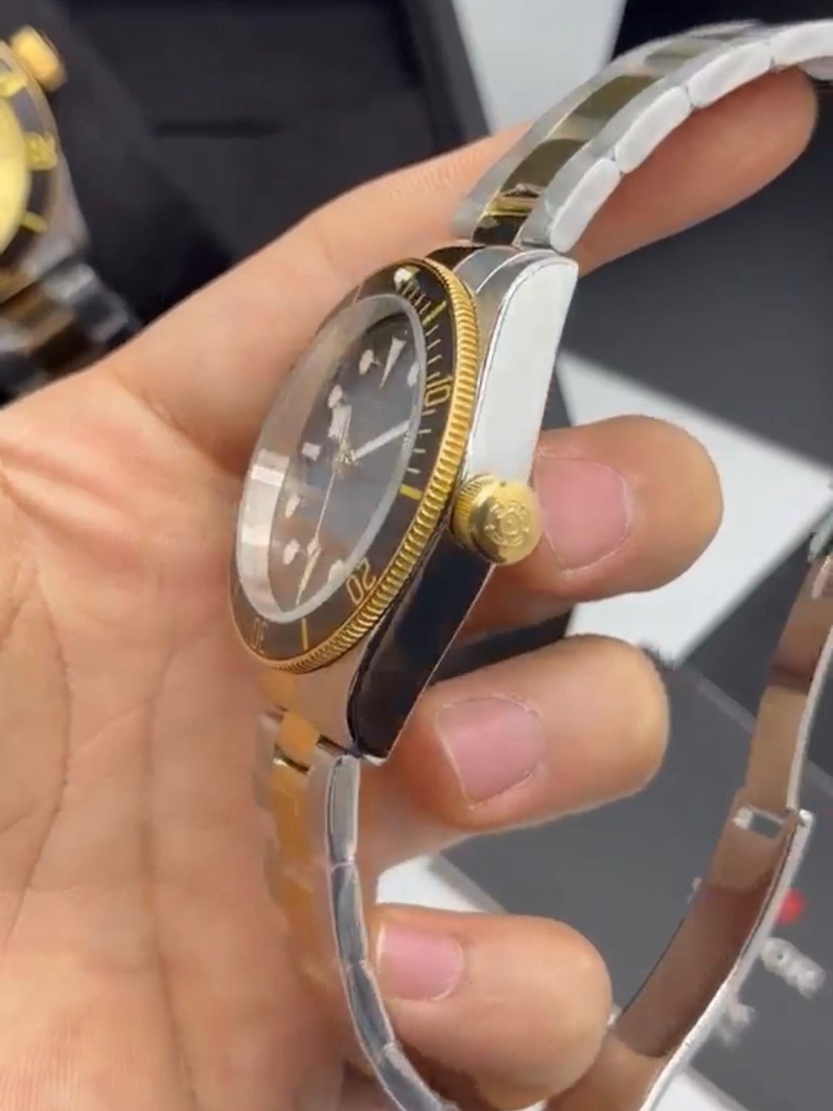 Tudor Black Bay 41mm - AÇO COM DOURADO MOSTRADOR PRETO - Imagem 3