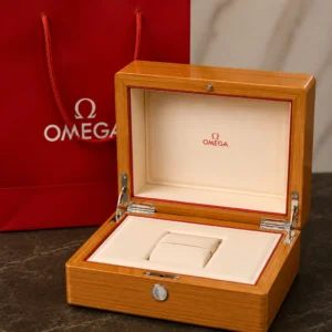 Caixa OMEGA de madeira