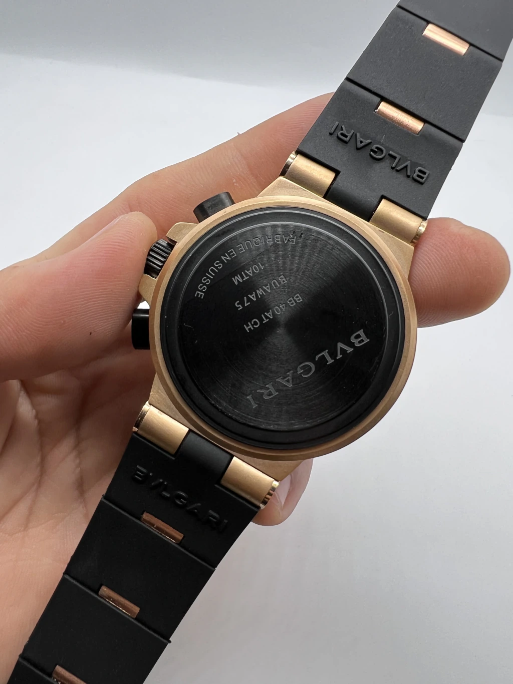 Bvlgari Diagono Titanium Chronograph 44mm - AÇO ROSE MOSTRADOR PRETO - SILICONE - Imagem 3