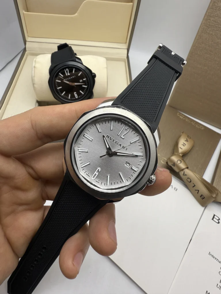 Bvlgari Octo Roma 41mm - AÇO MOSTRADOR BRANCO - SILICONE